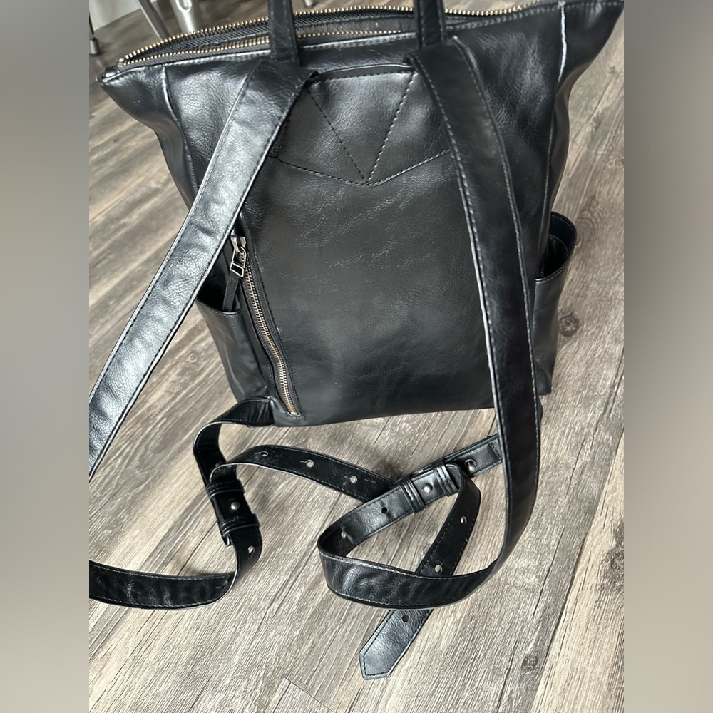 Marina Mini Minimal Backpack - Picture 2 of 4